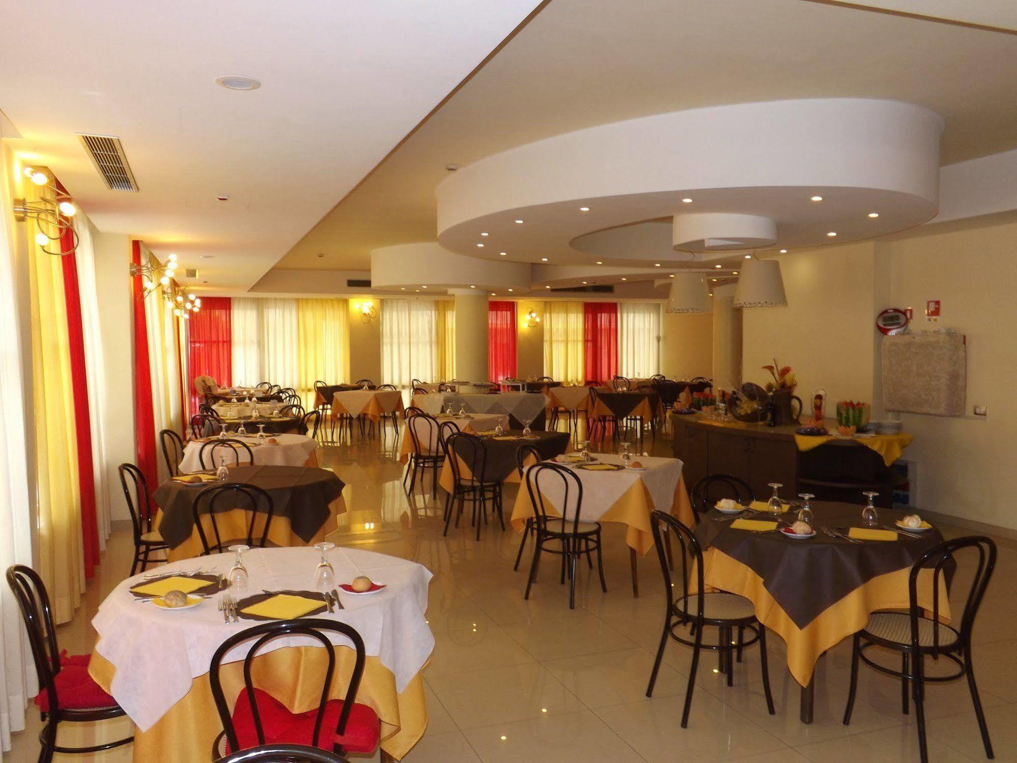 Hotel Mimosa Bellaria-Igea Marina Ngoại thất bức ảnh