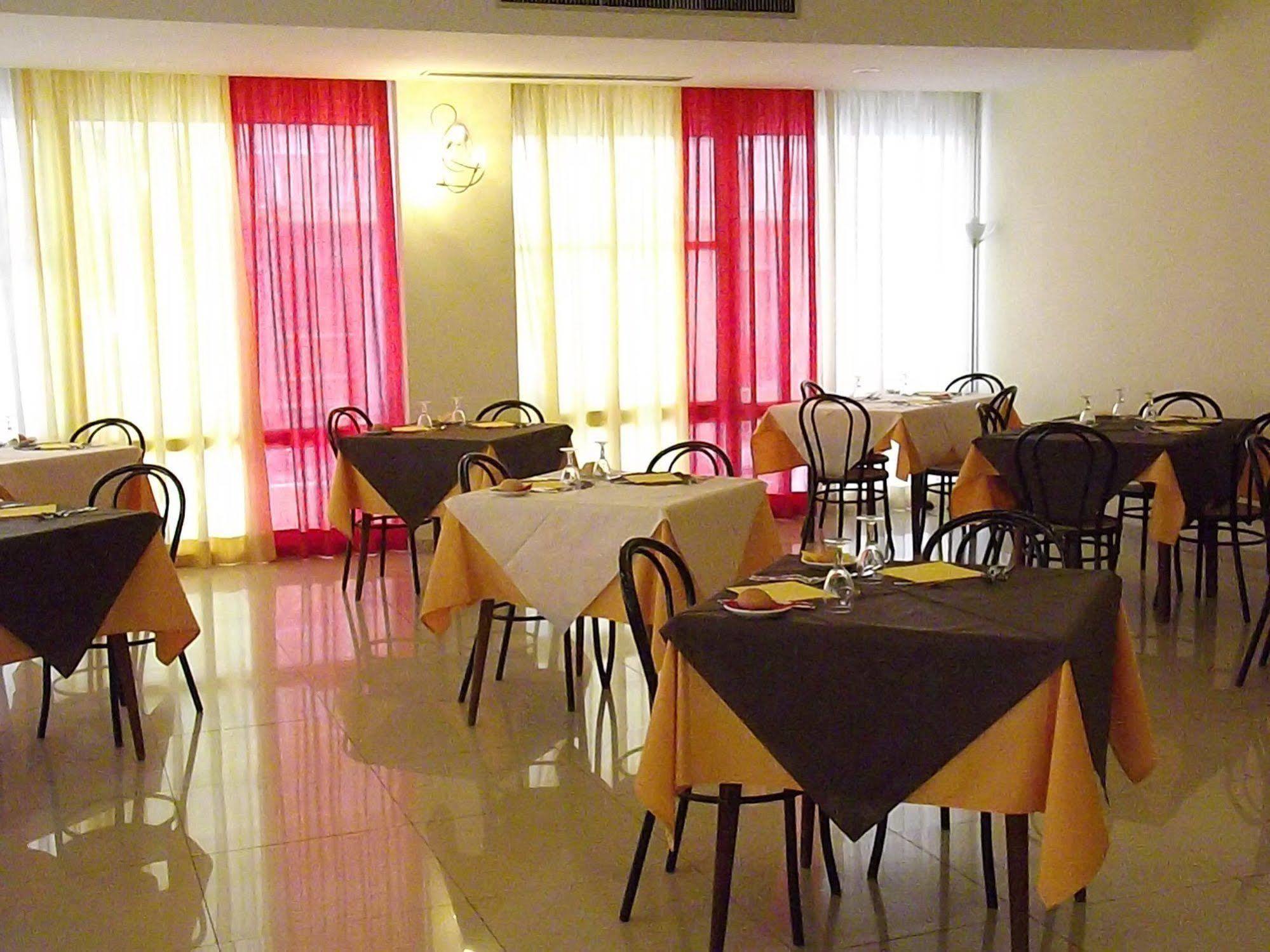 Hotel Mimosa Bellaria-Igea Marina Ngoại thất bức ảnh